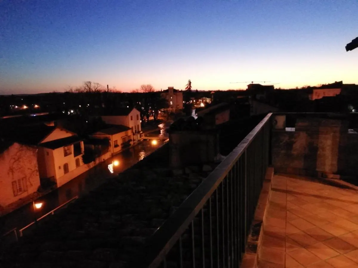Appartement Le Belvedere LʼIsle-sur-la-Sorgue