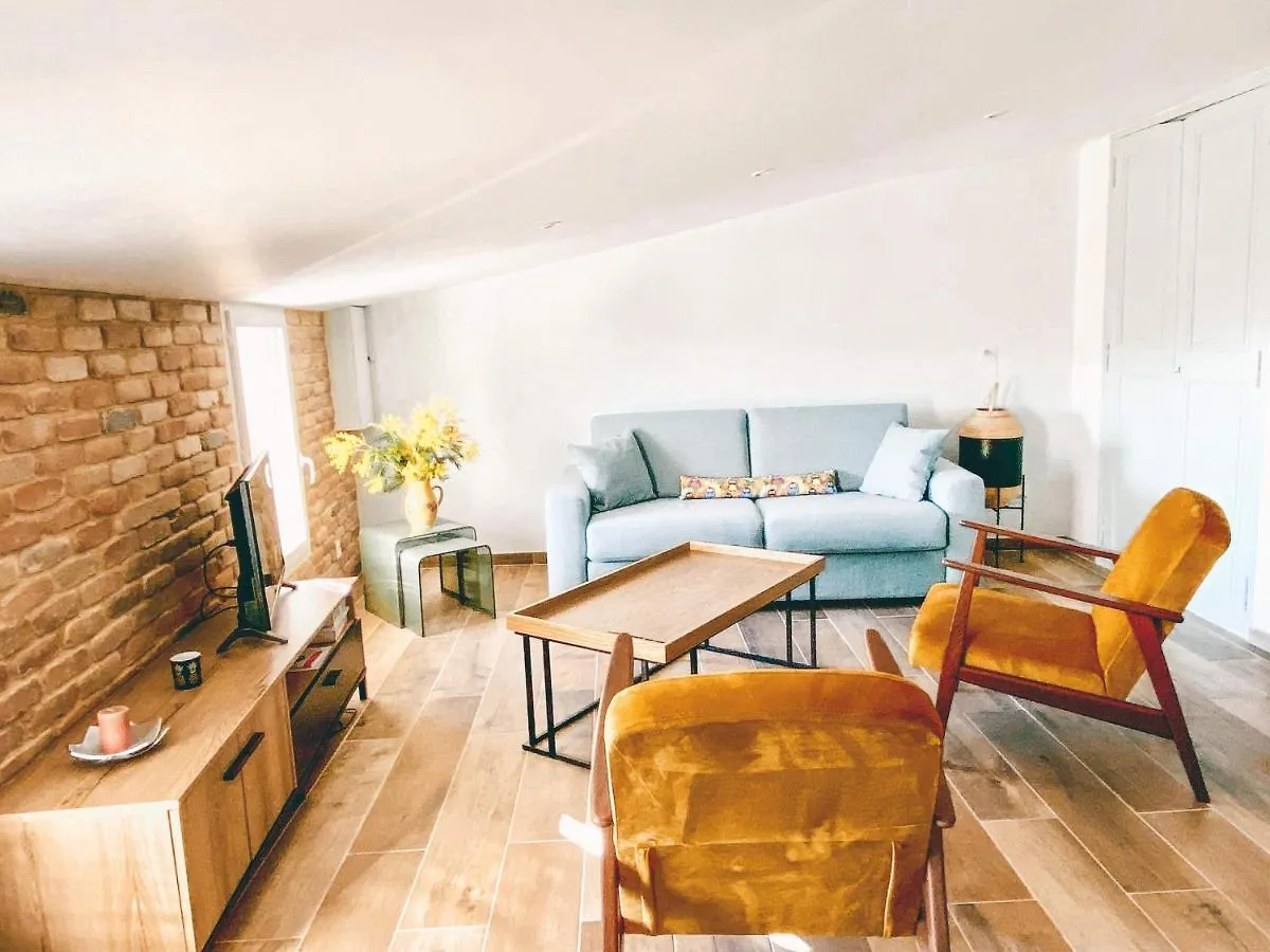 Appartement Le Belvedere LʼIsle-sur-la-Sorgue France