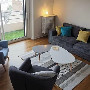 https://paraire.midi-pyreneeshotels.com